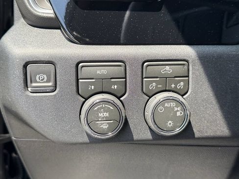 New 2026 Chevrolet Silverado 1500 LT AWD/4WD image 24