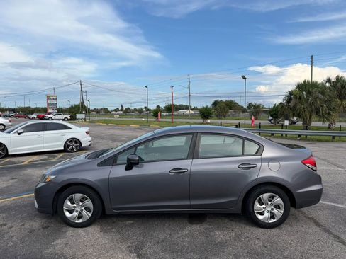 Used 2014 Honda Civic LX image 2