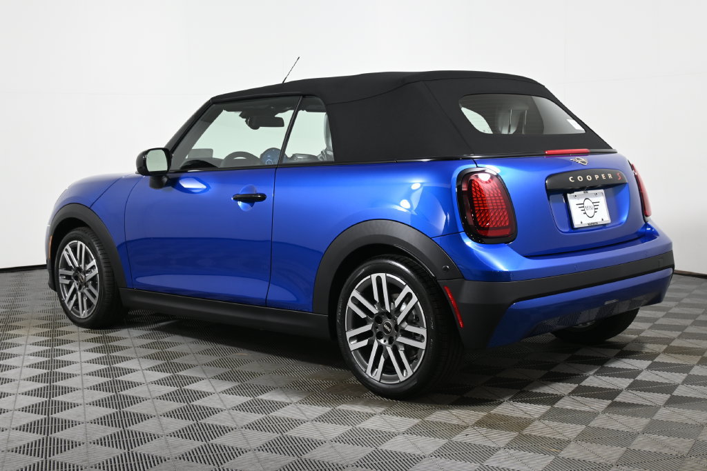 Used 2026 MINI Cooper S FWD image 6
