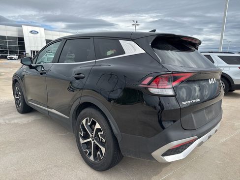 Used 2023 Kia Sportage EX image 5