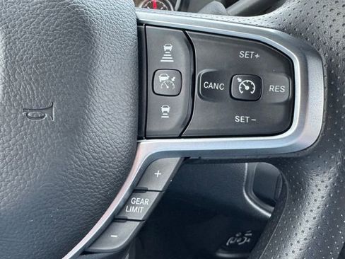 New 2026 RAM 2500 Tradesman AWD/4WD image 30