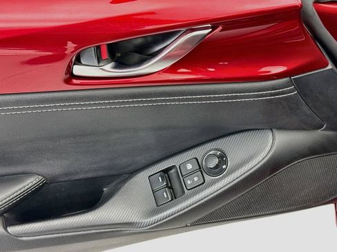 Used 2020 MAZDA MX-5 Miata RF Grand Touring RWD image 21