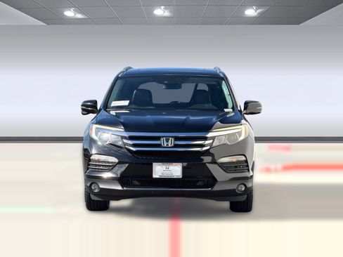 Used 2016 Honda Pilot Touring image 5