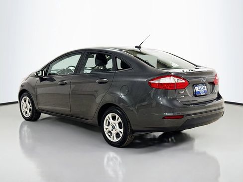 Used 2016 Ford Fiesta SE image 5