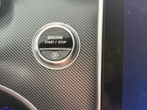 Used 2023 Mercedes-Benz C 300 Sedan image 33