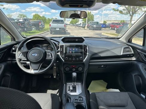 Used 2018 Subaru Impreza 2.0i Premium AWD/4WD image 19