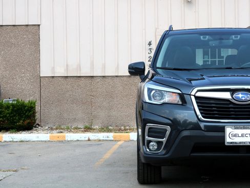 Used 2019 Subaru Forester Limited image 3