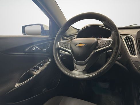 Used 2022 Chevrolet Malibu LT FWD image 13
