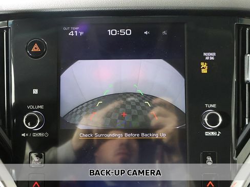 Used 2020 Subaru Legacy Premium image 5