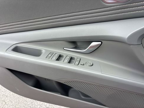 Certified 2025 Hyundai Elantra Sport w/ Cargo Package FWD image 17