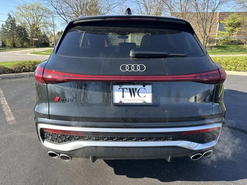Used 2025 Audi SQ5 Premium Plus AWD/4WD image 6