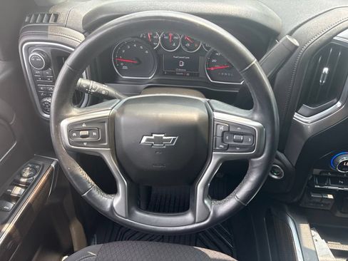 Used 2022 Chevrolet Silverado 1500 LT Trail Boss w/ Safety Package AWD/4WD image 18