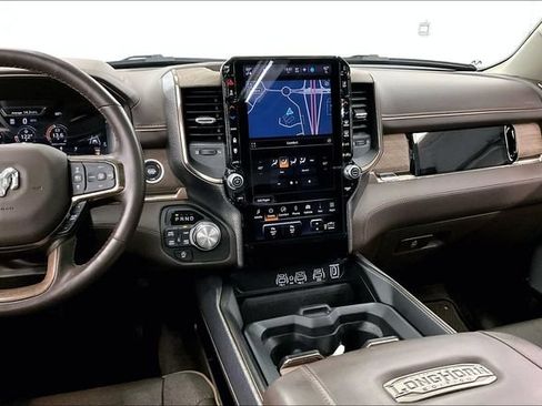Used 2025 RAM 1500 Limited AWD/4WD image 7
