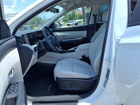 New 2026 Hyundai Tucson SEL Plus FWD image 14