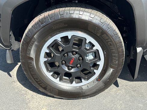 New 2026 Toyota 4Runner TRD Off-Road Premium AWD/4WD image 5