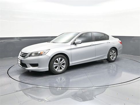 Used 2013 Honda Accord LX image 31
