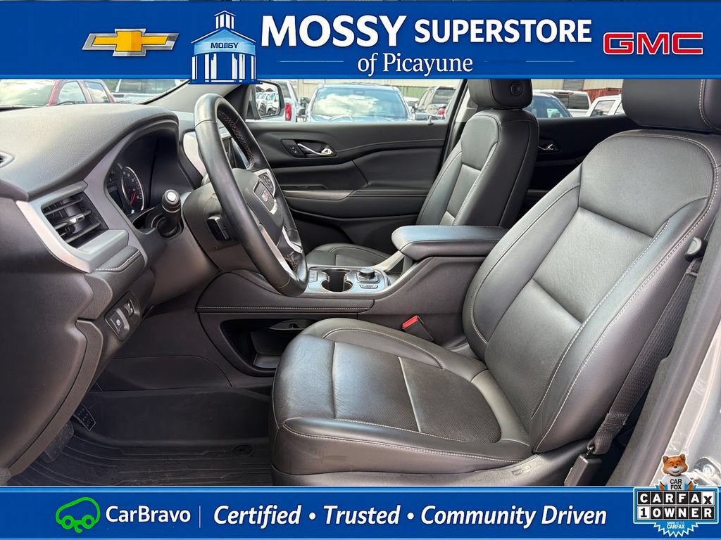Certified 2023 GMC Acadia SLT w/ LPO, Floor Liner Package FWD image 12