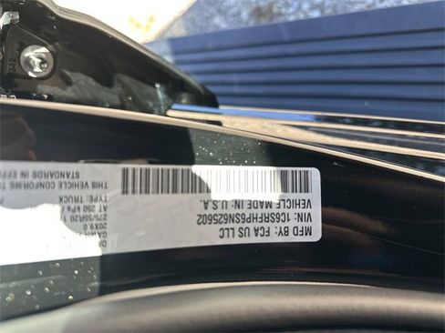 Used 2025 RAM 1500 Limited image 34