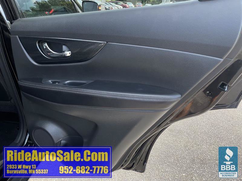 Used 2015 Nissan Rogue SL w/ SL Premium Package AWD/4WD image 15