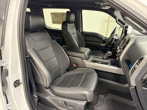 Used 2019 Ford F150 Raptor w/ Equipment Group 802A Luxury AWD/4WD image 29