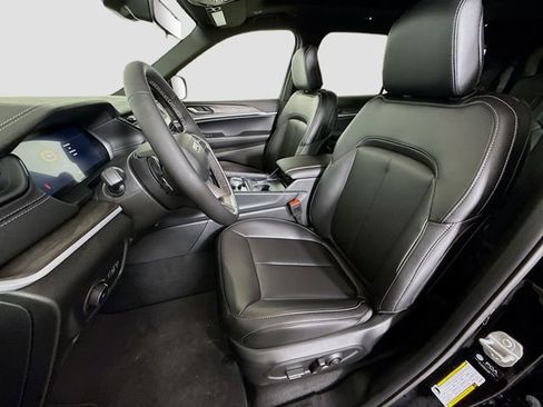 New 2026 Jeep Grand Cherokee L Limited w/ Limited Altitude Package image 21