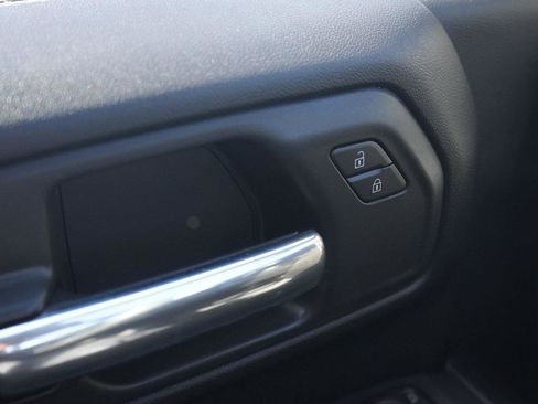 New 2026 Chevrolet Silverado 1500 Custom image 18