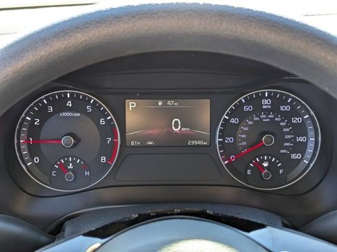 Used 2023 Kia Forte LXS image 14