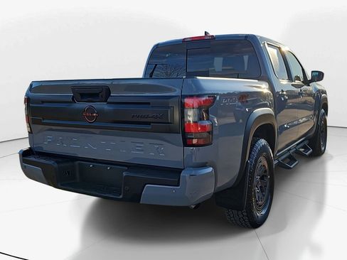 Used 2025 Nissan Frontier PRO-4X image 5