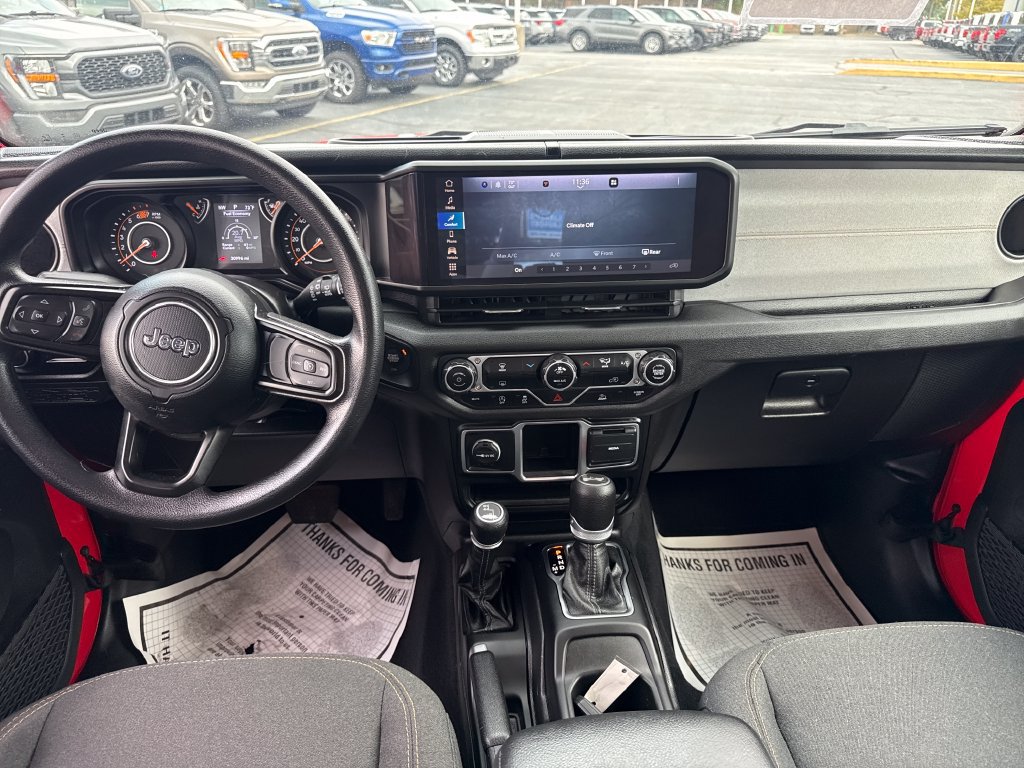 Used 2024 Jeep Wrangler Unlimited Sport AWD/4WD image 16