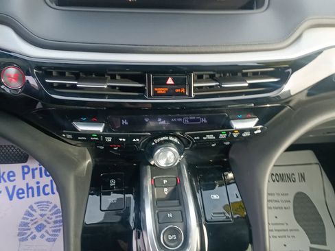 Used 2023 Acura MDX SH-AWD w/ Technology Package image 13