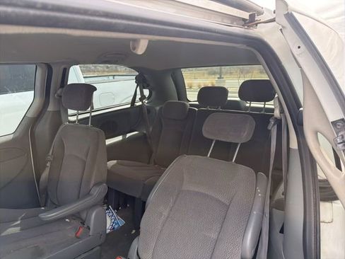 Used 2007 Dodge Grand Caravan SXT FWD image 6