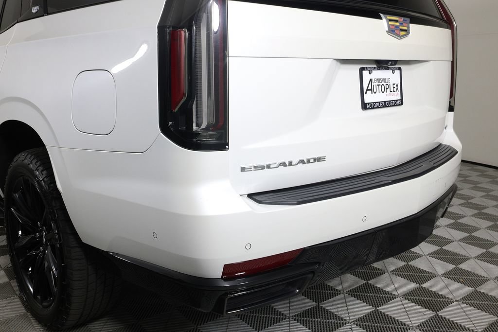 Used 2022 Cadillac Escalade Sport Platinum w/ Heavy-Duty Trailer Package AWD/4WD image 51