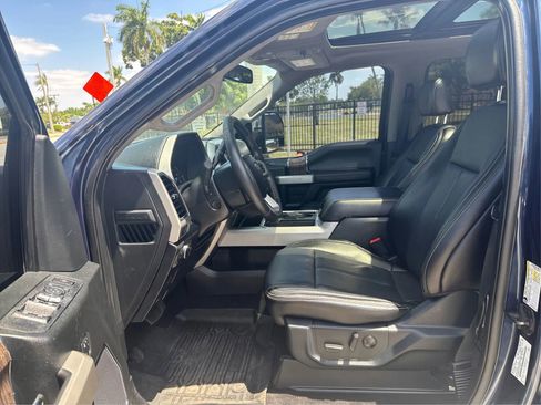 Used 2019 Ford F450 Lariat w/ Lariat Ultimate Package AWD/4WD image 9