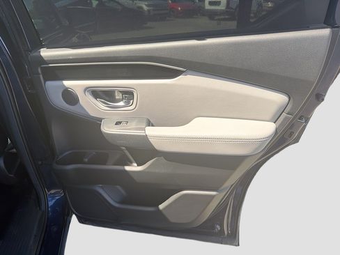 Certified 2024 Honda Pilot EX-L image 30