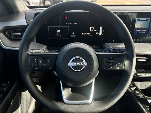 New 2026 Nissan Kicks SV w/ SV Premium Package image 12
