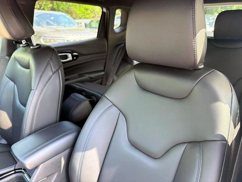 New 2026 Jeep Compass Limited AWD/4WD image 9
