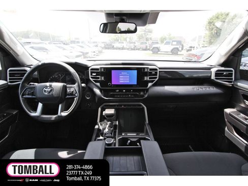 Used 2022 Toyota Tundra SR5 AWD/4WD image 11
