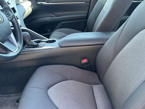 Used 2024 Toyota Camry LE image 13