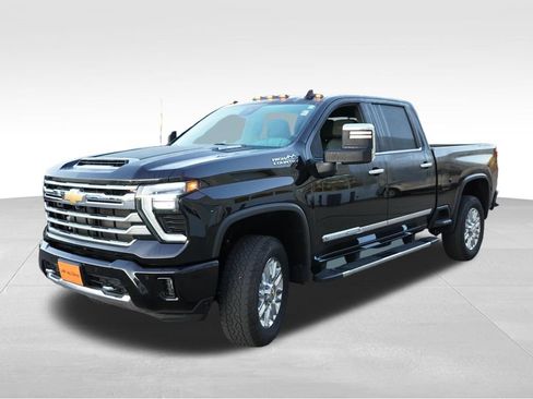 Certified 2024 Chevrolet Silverado 3500 High Country w/ High Country Premium Package AWD/4WD image 11