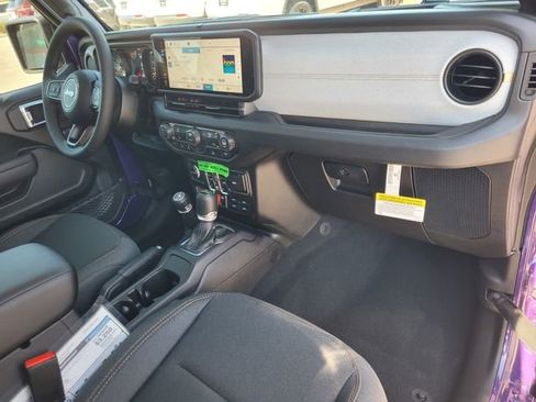 New 2026 Jeep Wrangler Unlimited Sport image 18