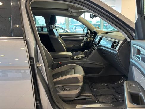 Used 2022 Volkswagen Atlas SEL Premium AWD/4WD image 24