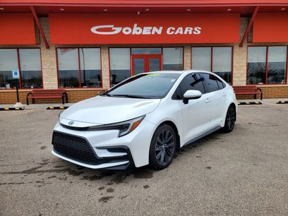Used 2023 Toyota Corolla SE w/ SE Package