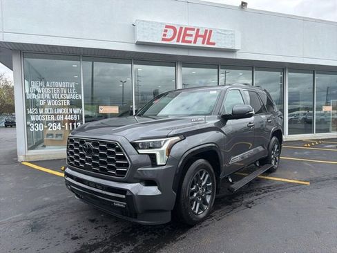 New 2026 Toyota Sequoia Platinum AWD/4WD image 1