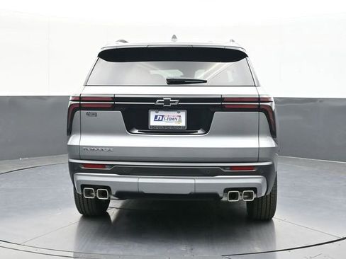 New 2026 Chevrolet Traverse LT w/ Driver Confidence Package image 11