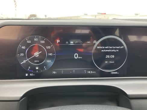 Used 2024 Kia Seltos EX image 23