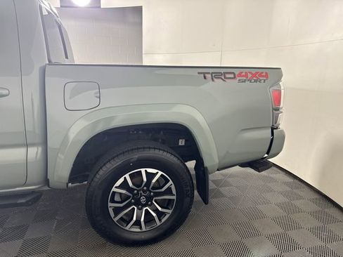 Used 2023 Toyota Tacoma TRD Sport AWD/4WD image 58