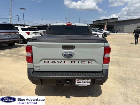 Used 2023 Ford Maverick Lariat FWD image 9