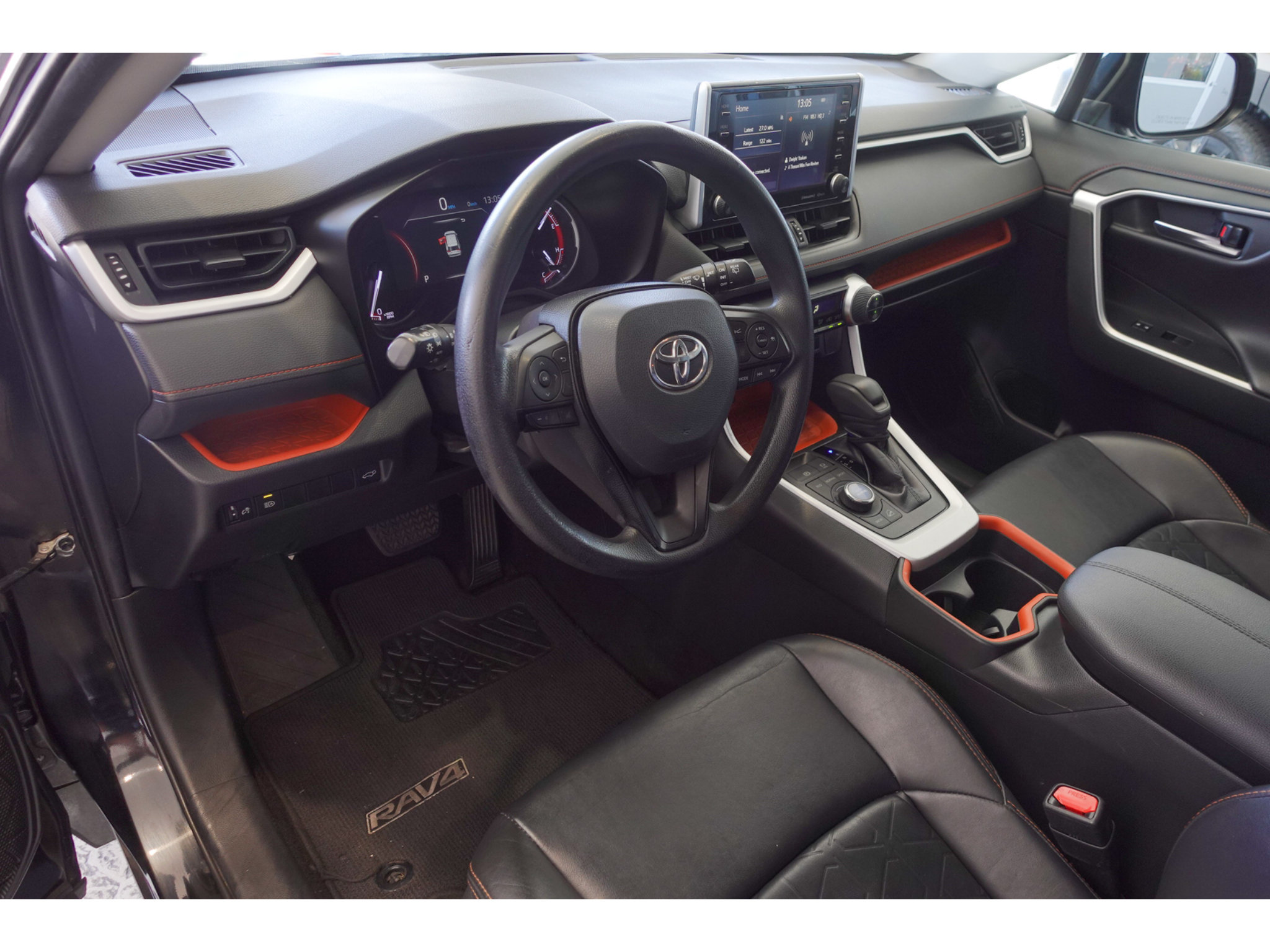 Used 2019 Toyota RAV4 Adventure AWD/4WD image 9