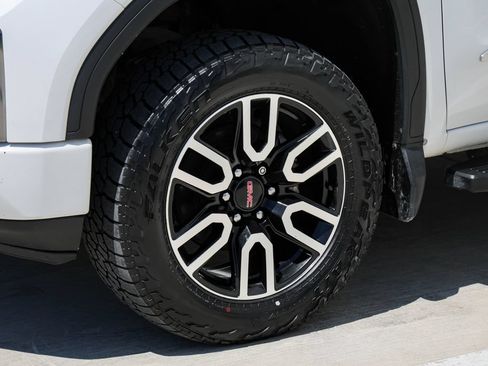 Used 2020 GMC Sierra 1500 AT4 w/ AT4 Premium Package AWD/4WD image 34