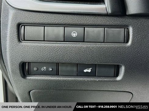 Certified 2022 Nissan Rogue SL AWD/4WD image 10